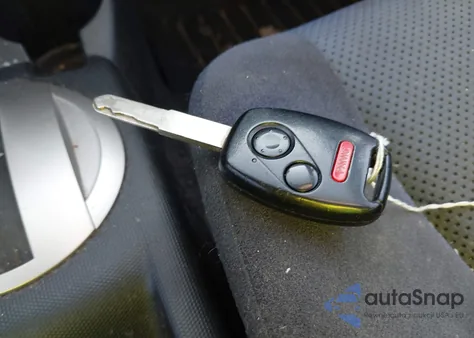 2007 Honda Fit S from USA, damaged, VIN JHMGD38607S024857